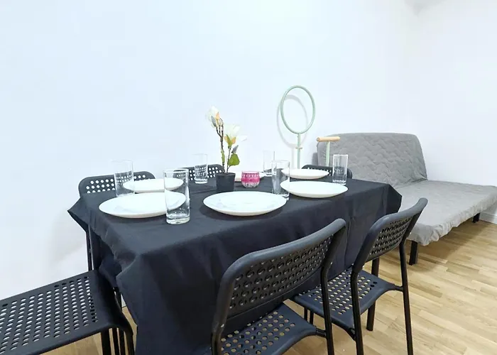 Spacious In A Lively Area