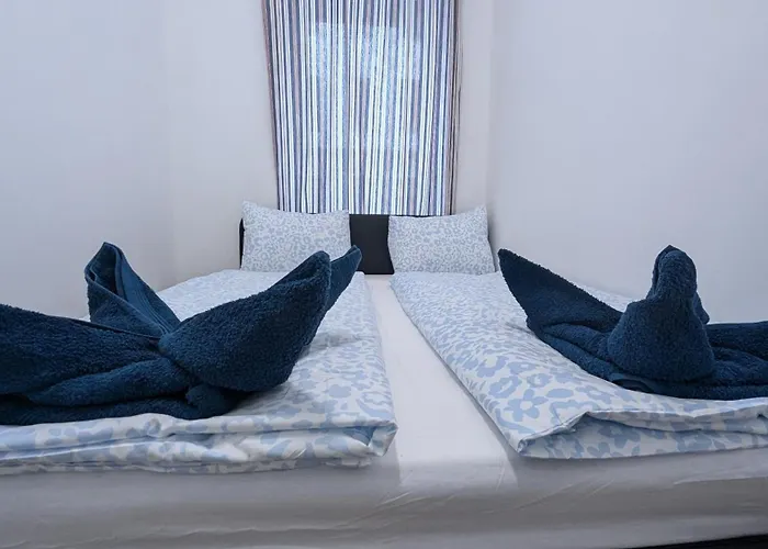 Spacious In A Lively Area * Bécs